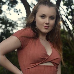 Meet your Posher, Anna